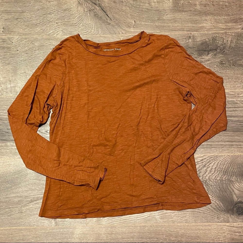 American Eagle Rust Colored Top